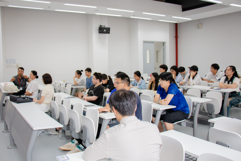 2cfda8c7ff67da11ec6bf0a513d1949b